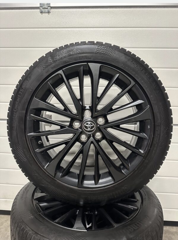 Jante NOI 19” ORIGINALE Toyota C-HR 2025 + anvelope Iarnă Continental TS860S