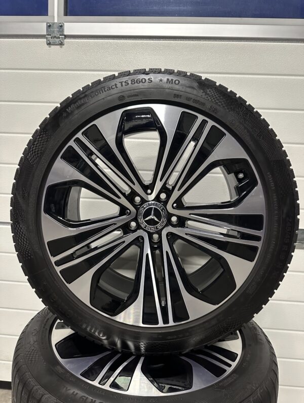 Jante 19” ORIGINALE Mercedes-Benz E-Class W214 + anvelope iarnă NOI Continental MO TS860S