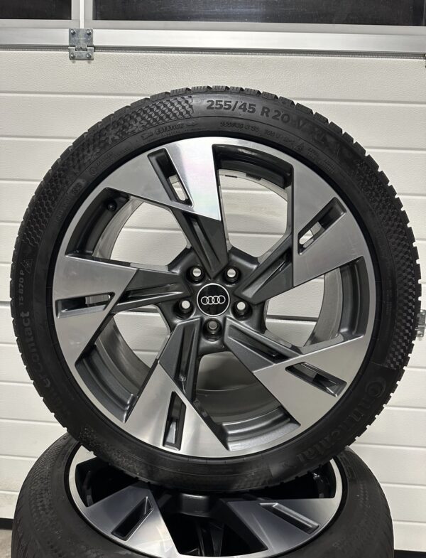 Jante NOI 20” ORIGINALE Audi Q5 FY S-Line + anvelope iarnă NOI Continental TS870P 255/45 R20 DOT 2025